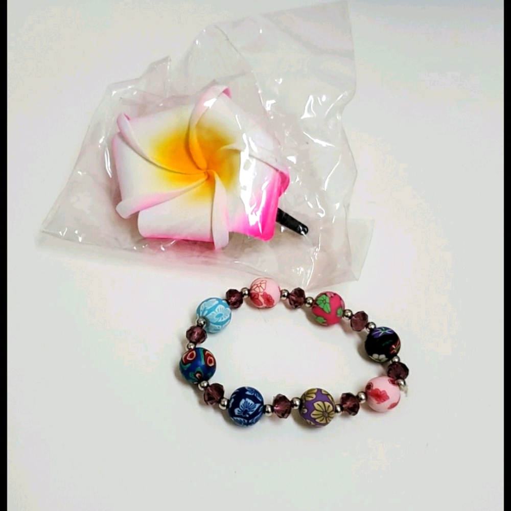 NWOT Combo Hawaiian accessories